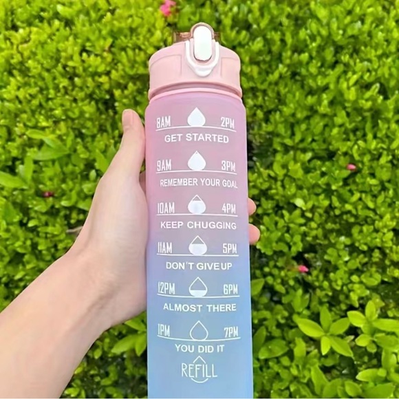 NWT Motivational Family Water Bottles. - Picture 4 of 4